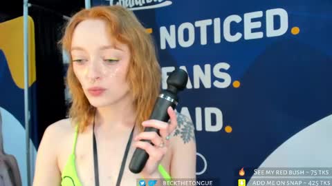 Snapshot of beckthetongue chatting on October 2025 10:06:02 PM Beck the tongue online show from October 2025 10:06:02 PM