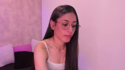 Snapshot of becky__g chatting on September 2025 11:54:02 AM becky__g online show from September 2025 11:54:02 AM