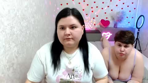 BeckyAndEllen online show from February 2025 05:18:02 PM