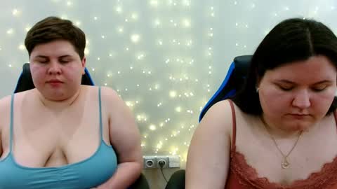 BeckyAndEllen online show from February 2026 02:37:02 PM