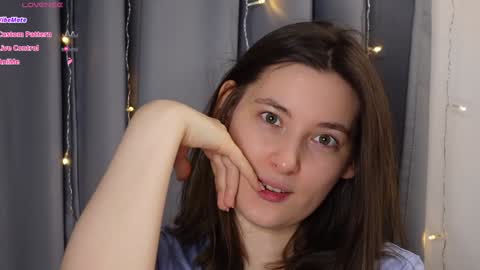 Snapshot of beckymartens chatting on October 2025 02:30:01 AM BeckyMartens come join me on while im offline here online show from October 2025 02:30:01 AM