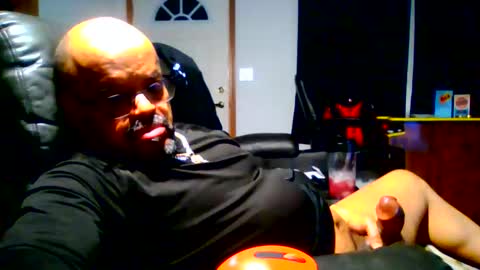 BEEF69DOG online show from March 2026 03:32:01 AM