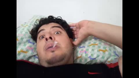 Snapshot of beefypecs_10 chatting on February 2025 02:58:02 AM Criss2fer online show from February 2025 02:58:02 AM