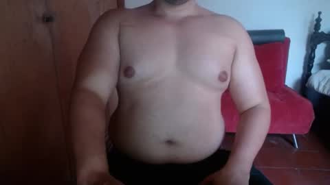 Snapshot of beefypecs_10 chatting on March 2025 10:42:01 PM Criss2fer online show from March 2025 10:42:01 PM