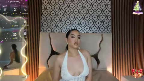 BELLA online show from December 2025 12:25:01 PM