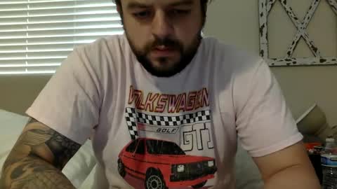 Snapshot of beginnersluck111 chatting on October 2025 03:54:01 PM Beginners Luck online show from October 2025 03:54:01 PM