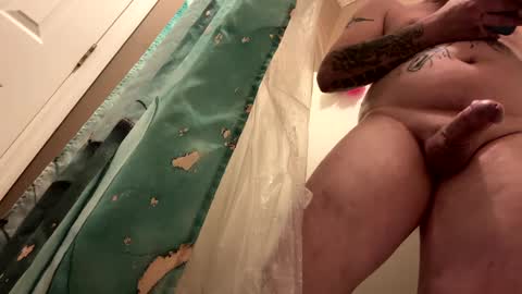 Snapshot of begme88 chatting on December 2024 08:11:02 AM begme88 online show from December 2024 08:11:02 AM