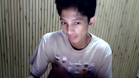 Snapshot of bejjs_08 chatting on December 2025 04:27:01 PM brandonjames online show from December 2025 04:27:01 PM