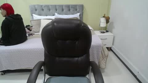 Bela online show from January 2026 12:29:02 PM