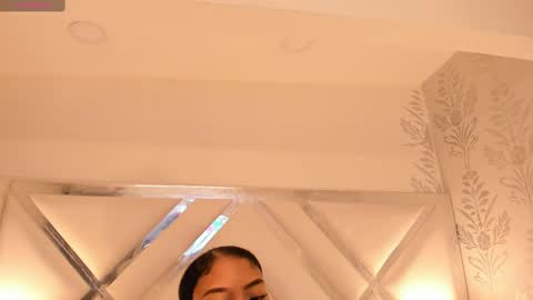 Bela online show from February 2025 07:59:02 PM