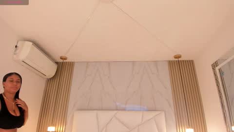 Bela online show from November 2025 01:10:01 PM