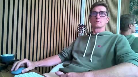 SexFriendFrance online show from September 2025 11:00:02 AM