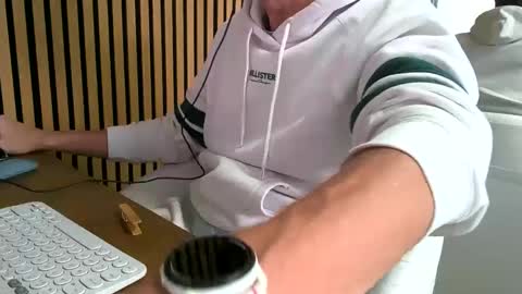 SexFriendFrance online show from October 2025 08:12:01 AM