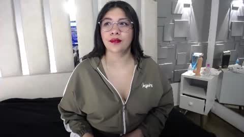 Snapshot of belen_green chatting on June 2026 11:14:01 AM Belen online show from June 2026 11:14:01 AM