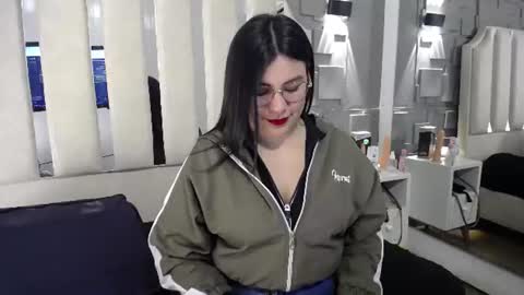 Snapshot of belen_green chatting on June 2026 10:40:01 AM Belen online show from June 2026 10:40:01 AM