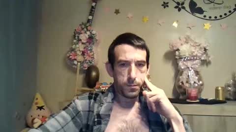 Snapshot of belgianboy33 chatting on November 2025 04:44:01 AM Dreamcock online show from November 2025 04:44:01 AM