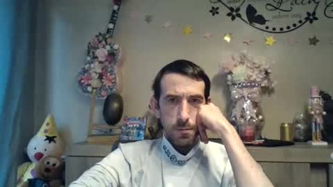 Snapshot of belgianboy33 chatting on November 2025 08:46:01 AM Dreamcock online show from November 2025 08:46:01 AM