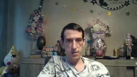 Snapshot of belgianboy33 chatting on November 2025 08:35:01 AM Dreamcock online show from November 2025 08:35:01 AM