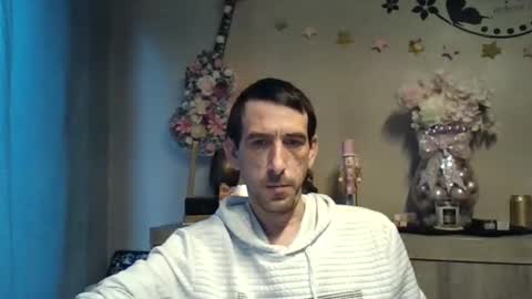 Snapshot of belgianboy33 chatting on November 2025 09:20:02 AM Dreamcock online show from November 2025 09:20:02 AM