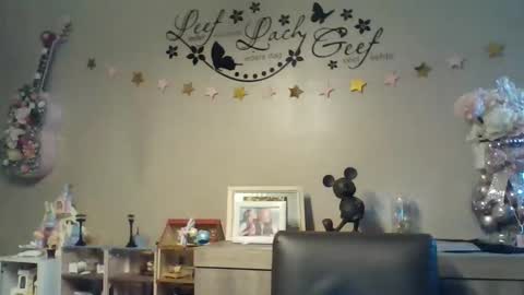 Snapshot of belgianboy33 chatting on January 2026 08:01:01 PM Dreamcock online show from January 2026 08:01:01 PM