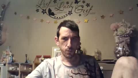 Snapshot of belgianboy33 chatting on January 2026 05:01:02 AM Dreamcock online show from January 2026 05:01:02 AM
