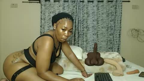 belindaxxxx online show from February 2026 06:42:02 AM