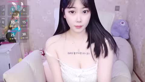 Snapshot of bell_cs chatting on November 2025 09:26:01 PM bell online show from November 2025 09:26:01 PM