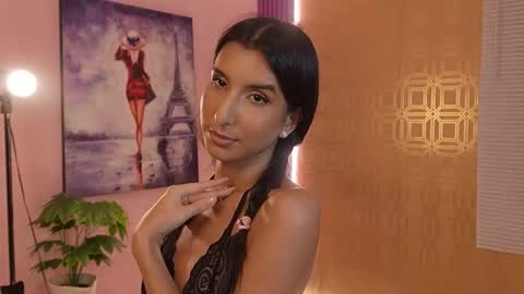 Snapshot of bella19__ chatting on November 2025 11:06:01 PM bella19 online show from November 2025 11:06:01 PM