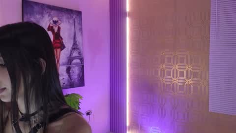 Snapshot of bella19__ chatting on December 2025 08:57:01 PM bella19 online show from December 2025 08:57:01 PM