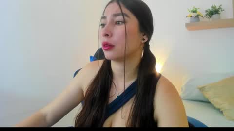 Snapshot of bella_99x chatting on June 2026 11:30:02 AM Bel 3 online show from June 2026 11:30:02 AM