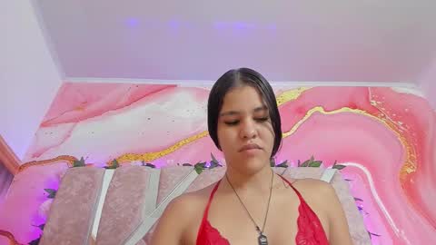 Snapshot of bella__sweets chatting on March 2026 10:45:02 AM Melanie online show from March 2026 10:45:02 AM