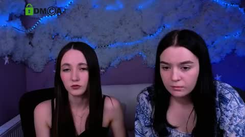 Snapshot of bella_dorn chatting on May 2026 07:08:02 PM Bella online show from May 2026 07:08:02 PM