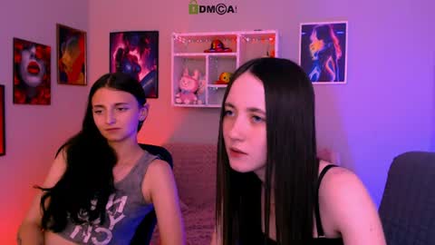 Snapshot of bella_dorn chatting on June 2026 07:39:02 PM Bella online show from June 2026 07:39:02 PM