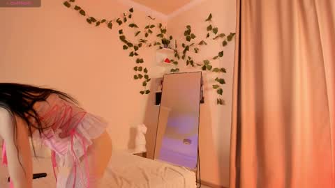 Snapshot of bella_faith chatting on February 2025 08:37:02 AM bella_faith online show from February 2025 08:37:02 AM