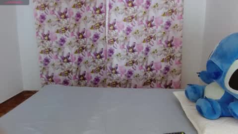 bella_gentle online show from February 2026 10:33:02 AM