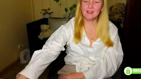 Bella online show from May 2026 06:07:02 AM