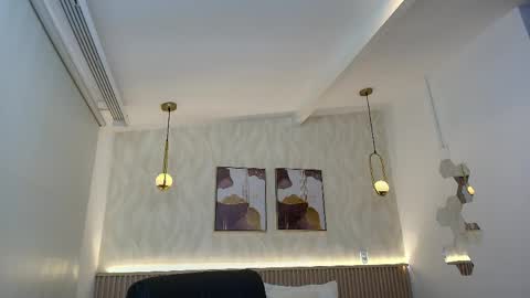 bella_millers online show from May 2026 05:19:01 PM