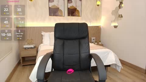 bella_millers online show from May 2026 04:48:02 PM