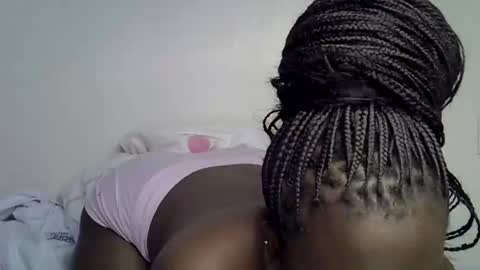 bella_noire1 online show from June 2026 05:14:01 PM