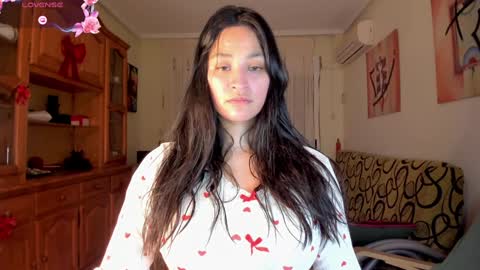 bella_pocahontas3 online show from February 2025 09:26:02 PM