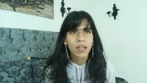 Bella online show from May 2026 02:09:02 AM