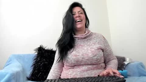 Bella Smith online show from December 2024 05:20:02 PM