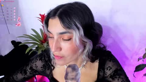 Bella online show from February 2025 02:40:01 AM