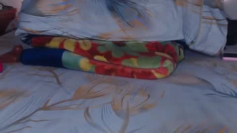 Snapshot of bella_xx9 chatting on February 2025 02:14:02 AM bella_xx9 online show from February 2025 02:14:02 AM