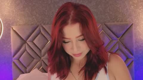 Cris online show from November 2025 07:45:02 PM