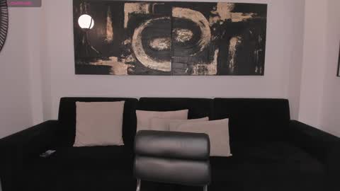  Bella C  online show from January 2025 05:22:02 PM