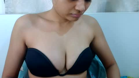 Snapshot of bellacrystall chatting on July 2026 08:07:02 AM bellacrystall online show from July 2026 08:07:02 AM