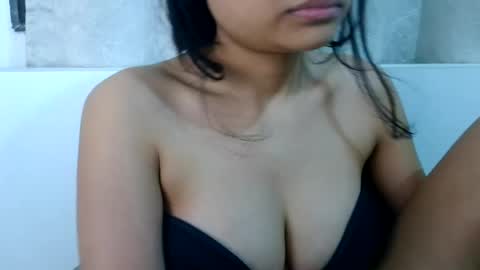 Snapshot of bellacrystall chatting on July 2026 07:52:02 PM bellacrystall online show from July 2026 07:52:02 PM