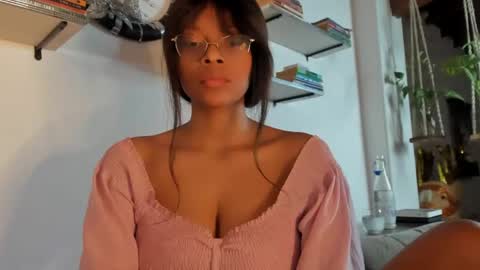 Snapshot of bellahproudly chatting on April 2026 07:09:02 PM Bellah online show from April 2026 07:09:02 PM