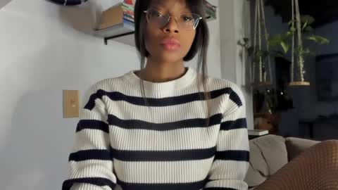 Snapshot of bellahproudly chatting on May 2026 11:32:02 PM Bellah online show from May 2026 11:32:02 PM